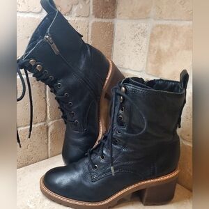 Crown Vintage Yuliana Size 7 Black Lace Up Side Zip Leather Combat Boots